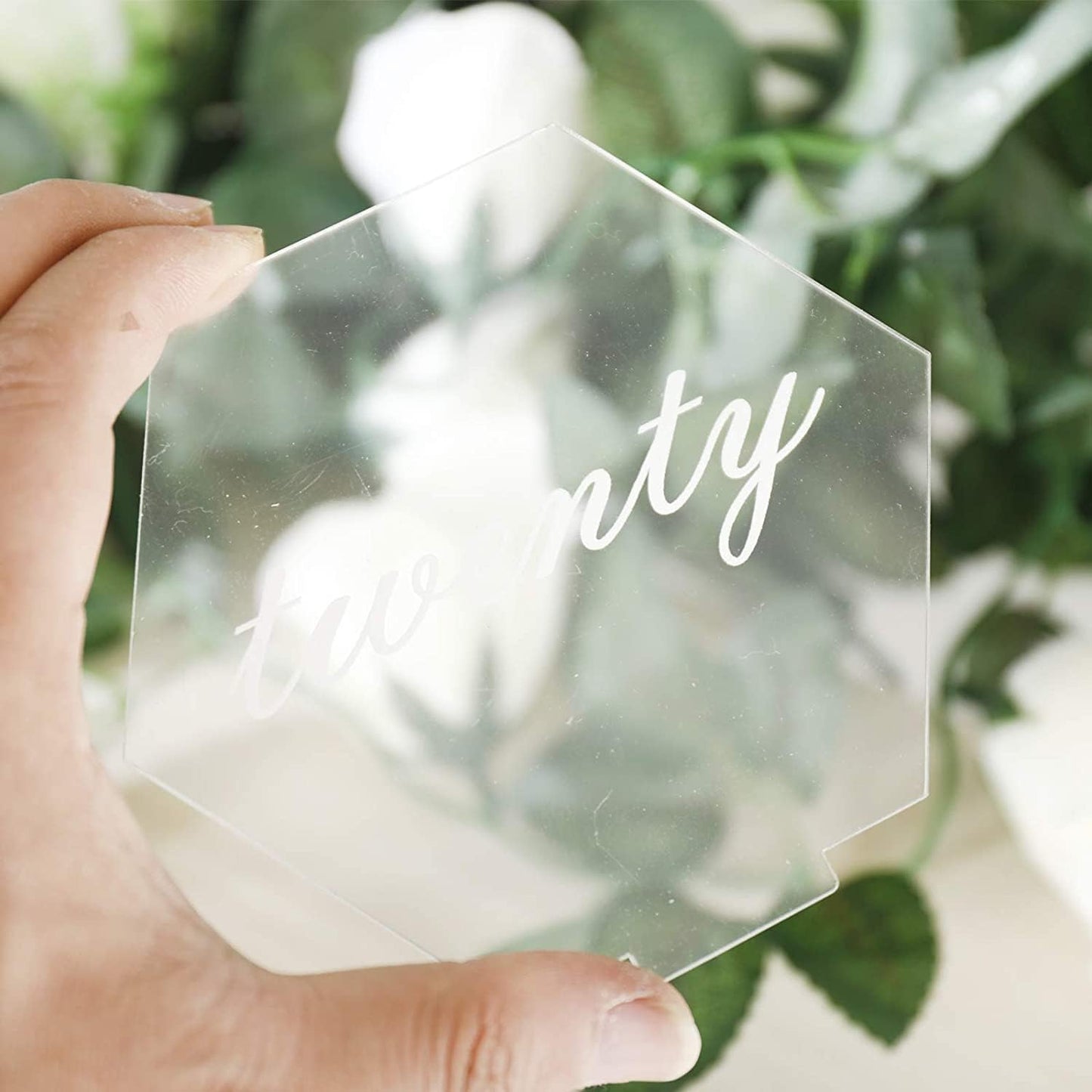 11.7 * 10.2cm Clear Acrylic Place Cards with Printed Calligraphy Number for Wedding Tables (21)