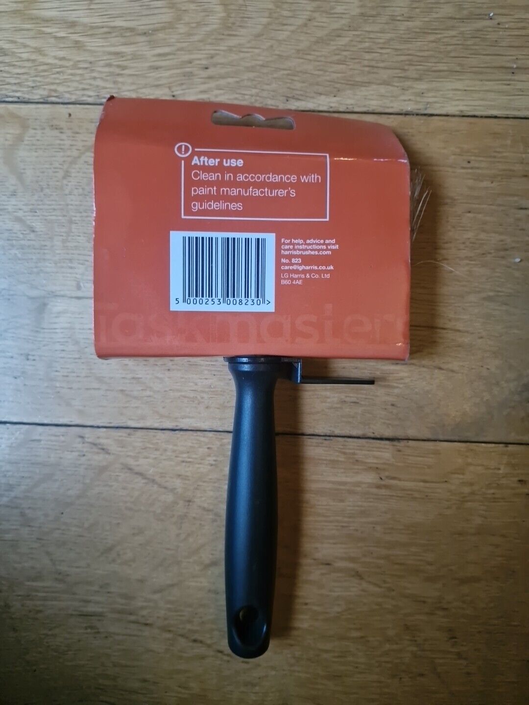 The Trading Warehouse Paint Roller Handle with Safety Guidelines Packaging for DIY Projects