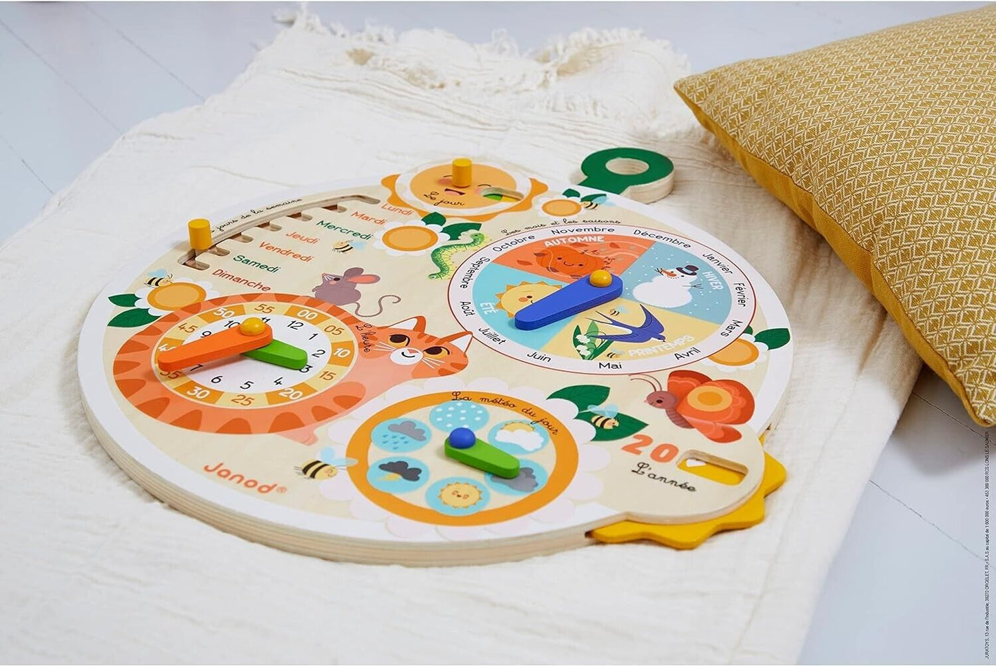 Janod wooden time wheel educational game featuring colourful animal illustrations and movable dials