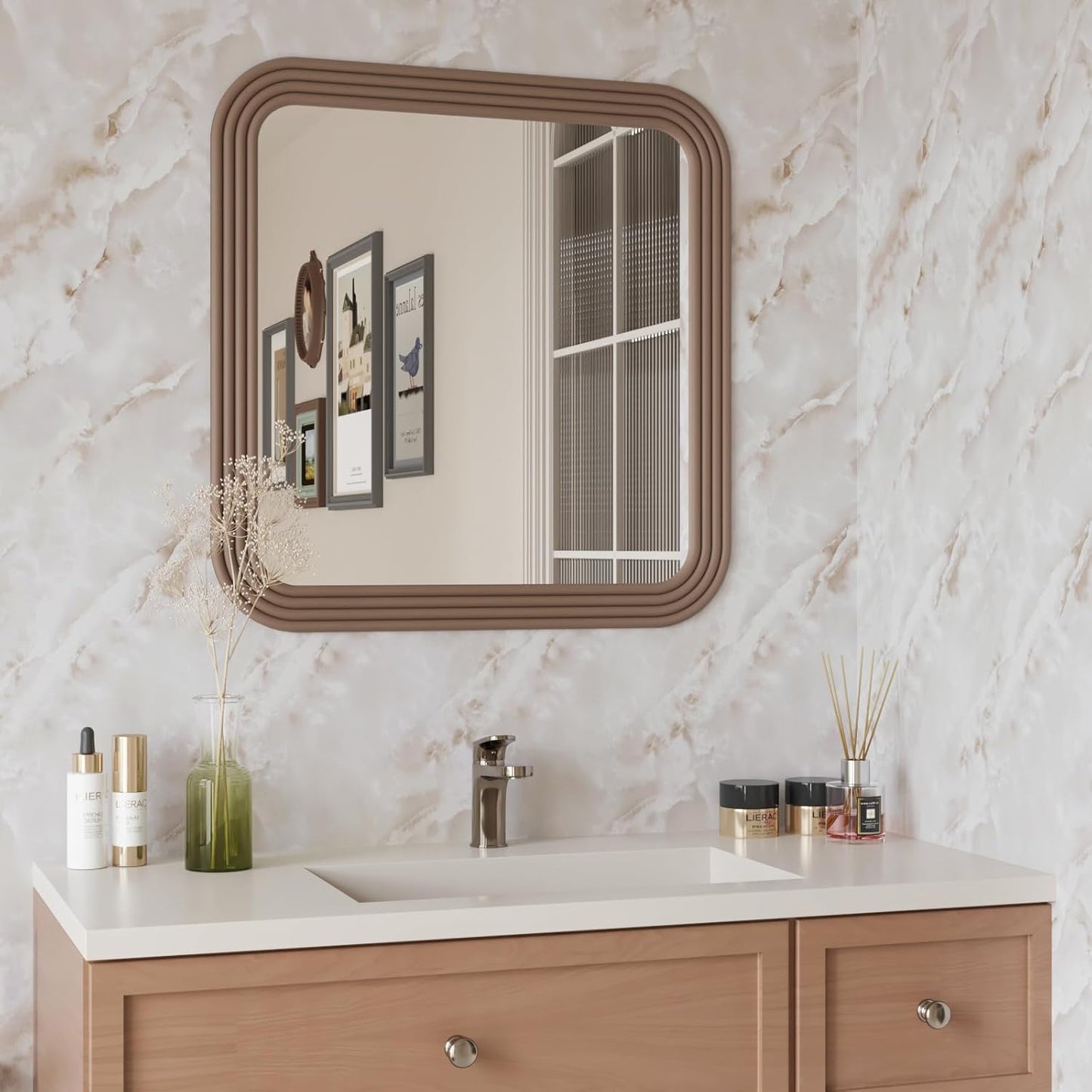 Elegant marble pattern wallpaper for living room featuring a stylish mirror and modern decor