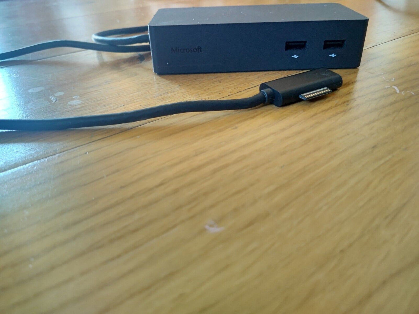Microsoft USB Hub with Multiple Ports and a Sleek Design for Connecting Devices