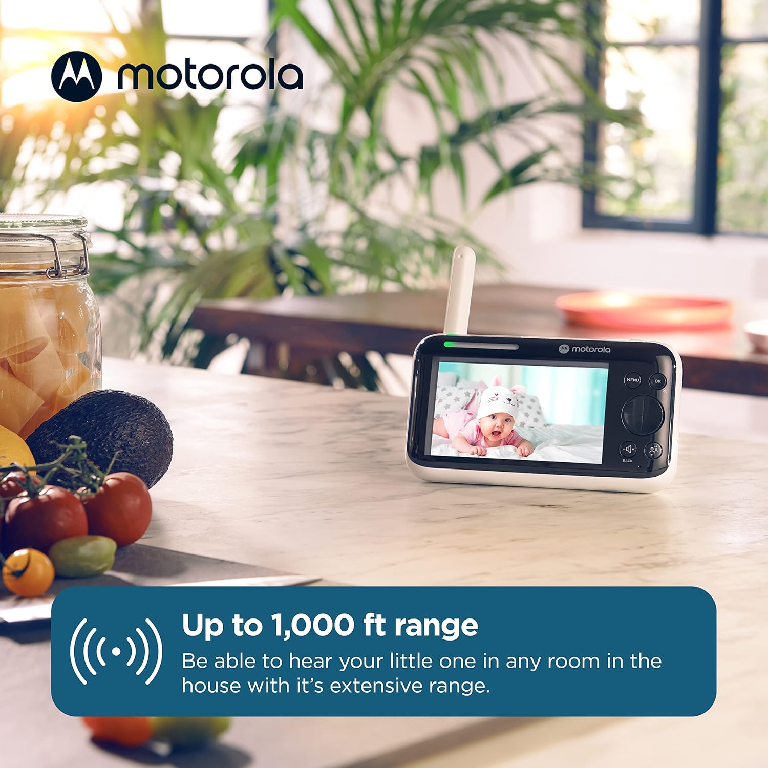 Motorola video baby monitor with extensive range for clear sound and vision in your home