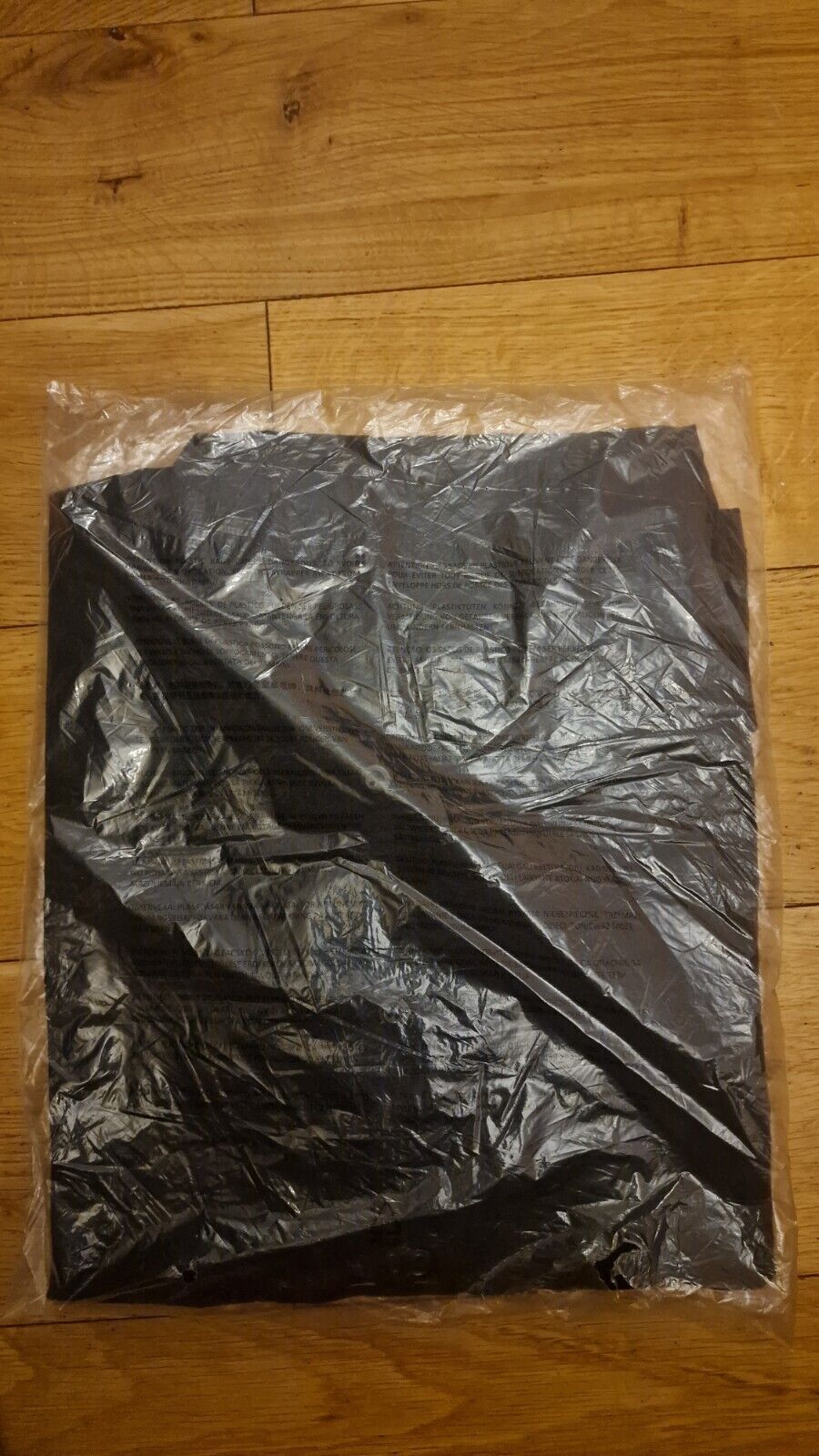 Wrapped Star Citizen merchandise 4XL product in black packaging for gamers