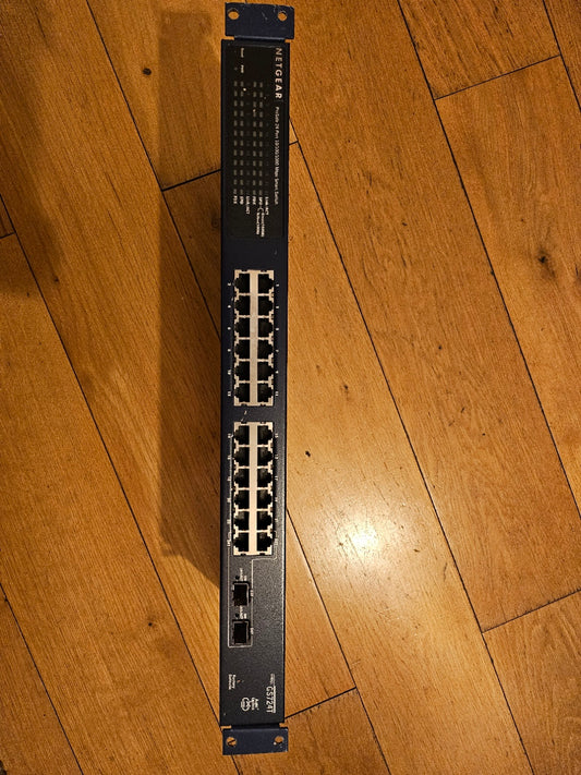 Netgear Prosafe 24 Port 10/100/1000 Smart Switch GS724T v2 Rackable