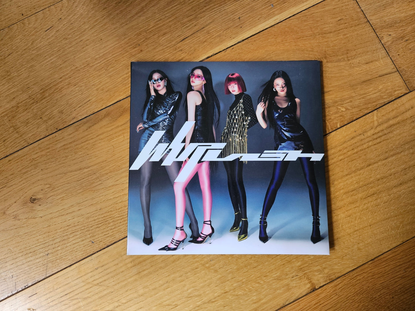aespa – WHIPLASH (5th Mini Album)
