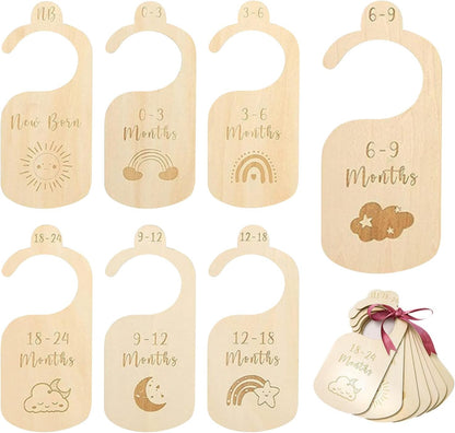 7 Pcs Baby Wardrobe Dividers, Cartoon Wood Baby Clothes Dividers by Size Age, Closet Clothes Organiser Labels Wardrobe Separators, Newborn Gifts for Parents