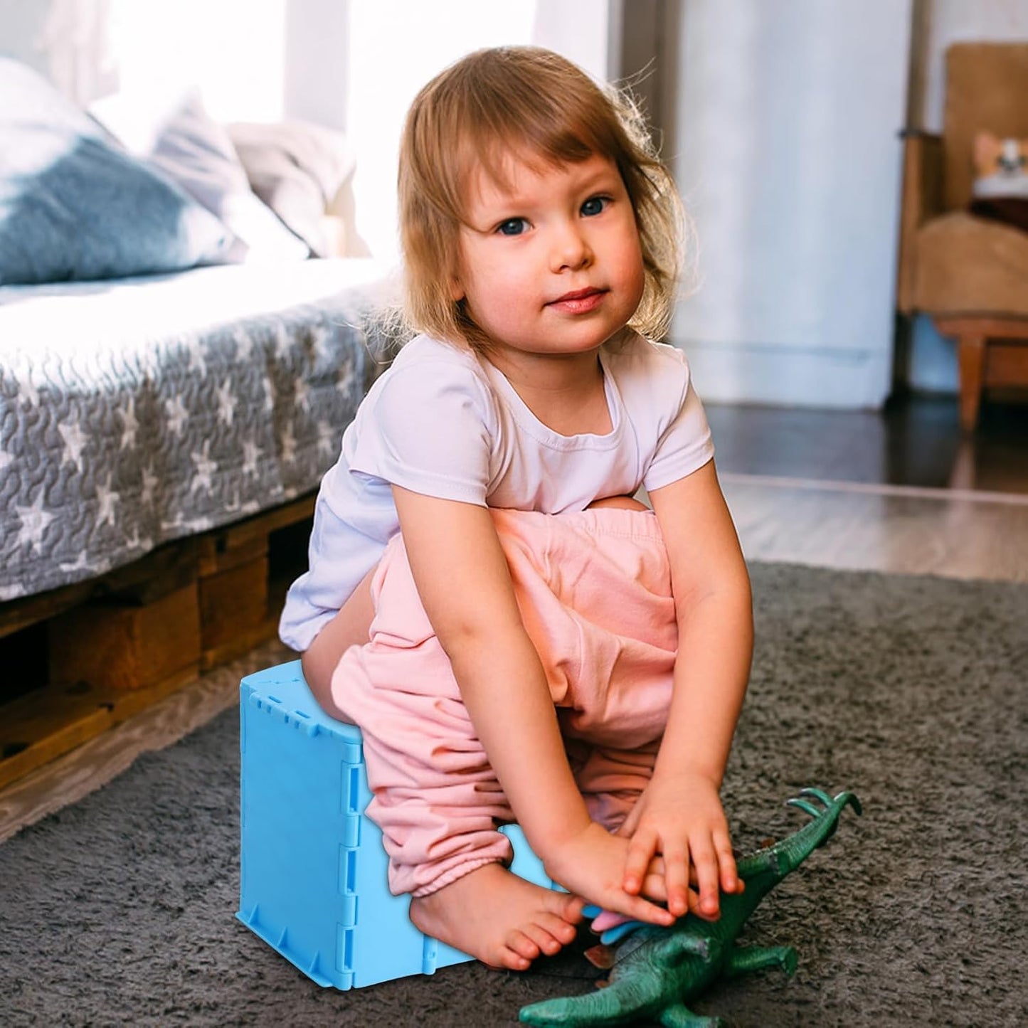 Portable Travel Potty Toddler, Travel Potty Training Toilet, Baby Mobile Toilet with Storage and Cleaning Bags, Suitable for Car Camping Tourism Outdoor Indoor, Blue