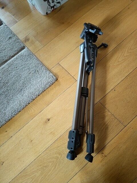 Hama Star 61 tripod in a folded position ready for easy transport and storage