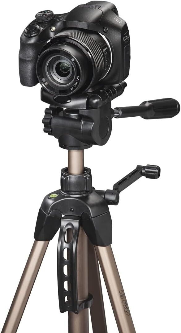Hama Star 61 tripod with adjustable height and included camera for stable photography
