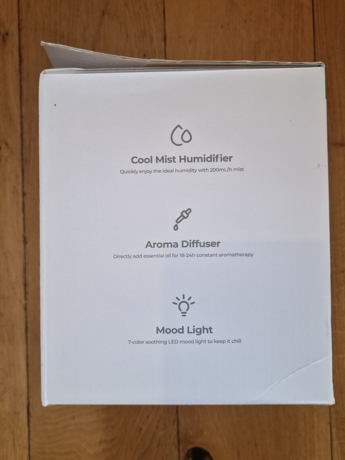 The Trading Warehouse 3 in 1 humidifier diffuser with cool mist, aroma capabilities, and mood lighting
