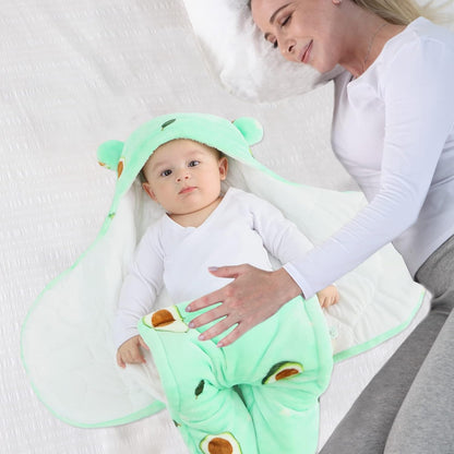 CYFSYXGS newborn baby blanket in green with cute bear hood, perfect for keeping infants warm and snug
