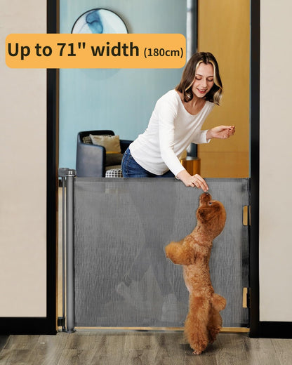 Dearlomum retractable mesh safety gate suitable for doorways up to 71 inches wide, preventing pet access