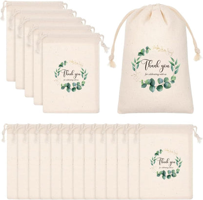 Set of wedding favour bags cotton linen with floral design and 'Thank you' message, ideal for celebrations